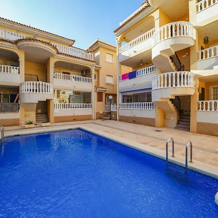 Duplex Con Piscina Comunitaria En La Florida *
