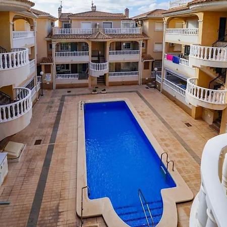Duplex Con Piscina Comunitaria En La Florida * Dehesa de Campoamor (Orihuela Costa)