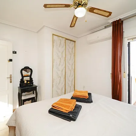 Apartment Duplex Con Piscina Comunitaria En La Florida Dehesa de Campoamor (Orihuela Costa)