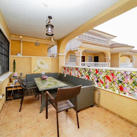 Duplex Con Piscina Comunitaria En La Florida *