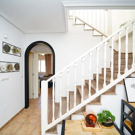 Apartment Duplex Con Piscina Comunitaria En La Florida *