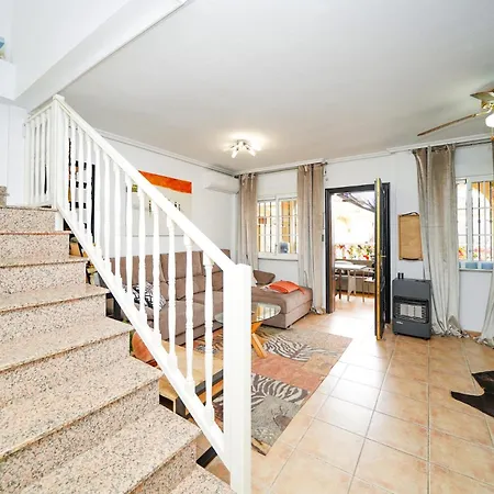 アパート Duplex Con Piscina Comunitaria En La Florida Dehesa de Campoamor (Orihuela Costa)